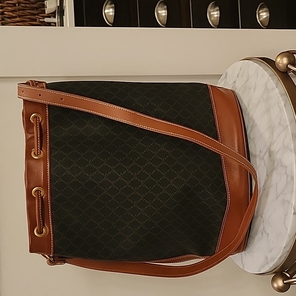Longchamp Drawstring Crossbody Bag - Picture 2 of 9